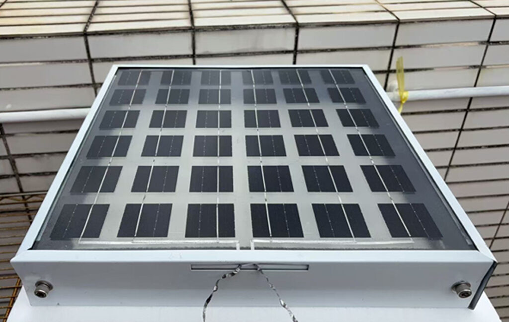 Thermochromic bifacial PV glazing system for reducing the cooling load of buildings – SPE